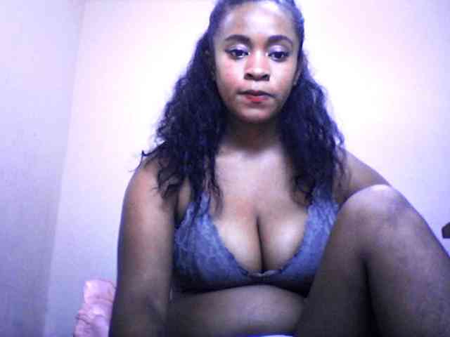 silviaLaBombe webcam