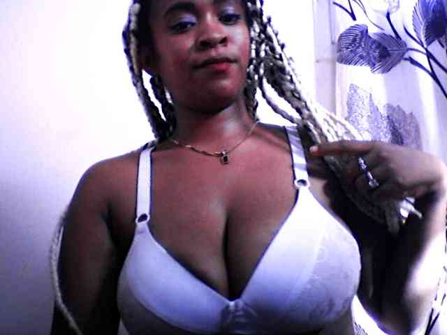 silviaLaBombe webcam