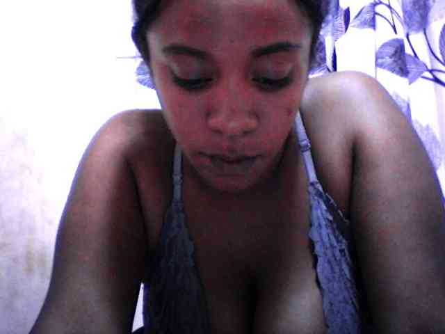 silviaLaBombe webcam