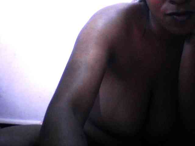 silviaLaBombe webcam