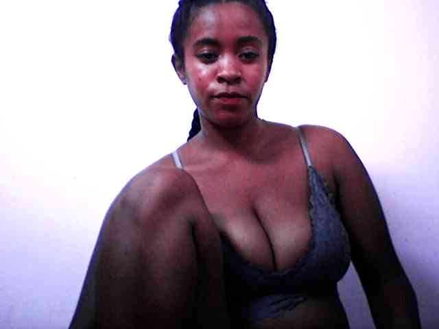 silviaLaBombe webcam