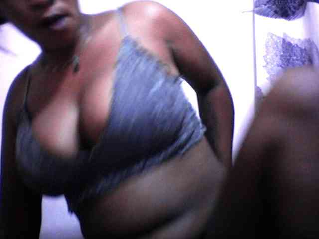 silviaLaBombe webcam