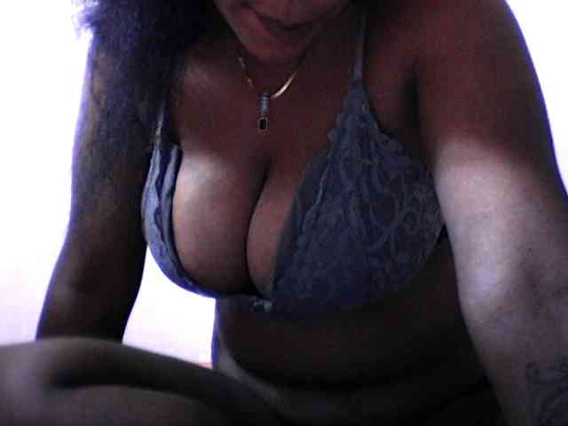 silviaLaBombe webcam