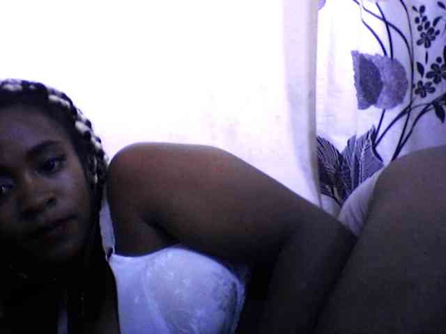 silviaLaBombe webcam