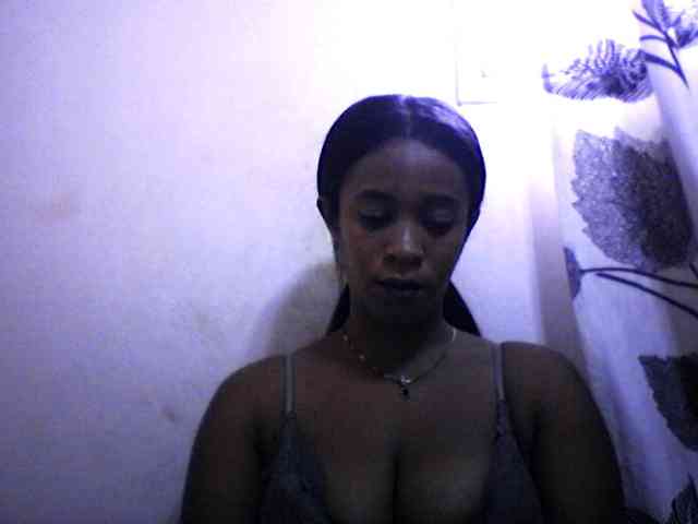 silviaLaBombe webcam