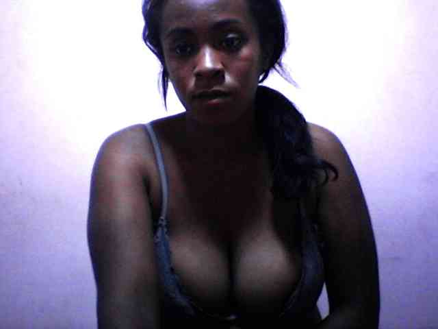 silviaLaBombe webcam