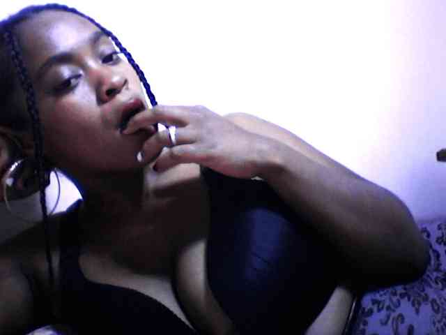 silviaLaBombe webcam