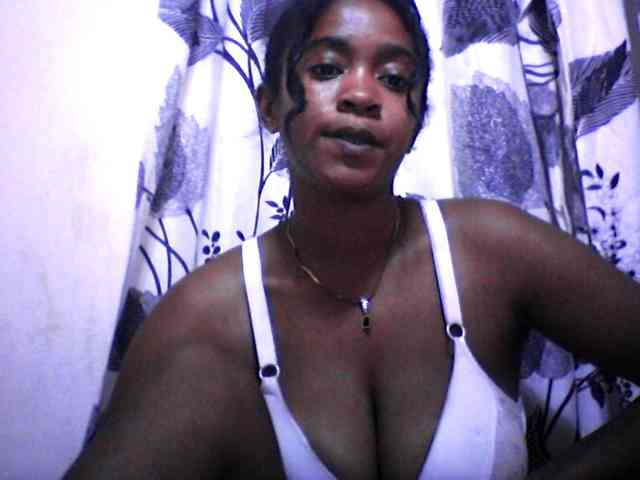 silviaLaBombe webcam