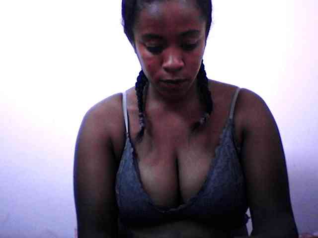 silviaLaBombe webcam