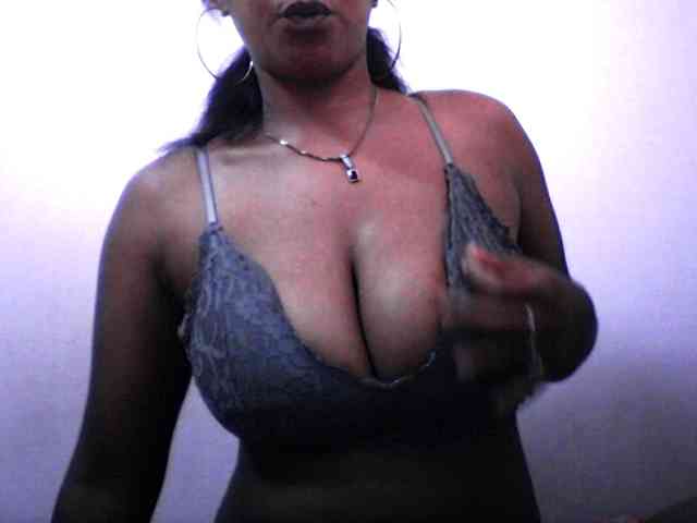 silviaLaBombe webcam