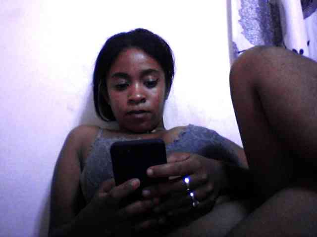 silviaLaBombe webcam