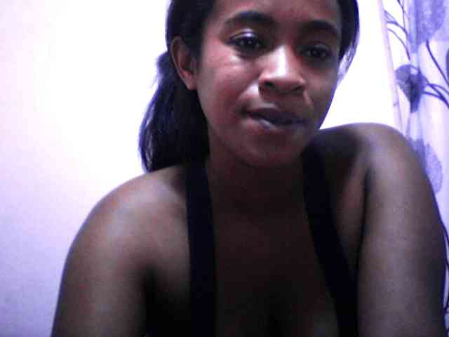 silviaLaBombe webcam