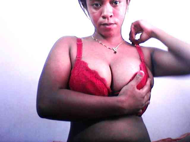 silviaLaBombe webcam