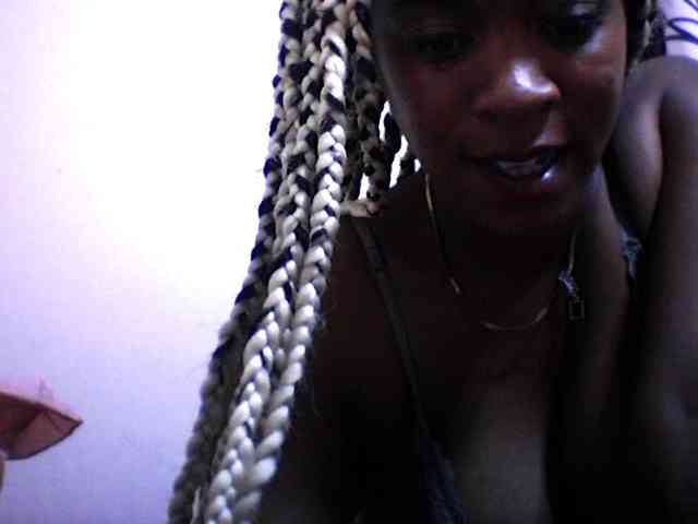 silviaLaBombe silviaLaBombe