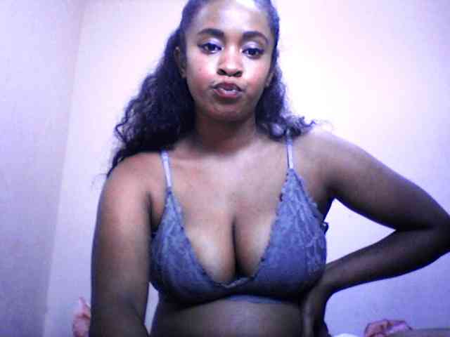 silviaLaBombe webcam