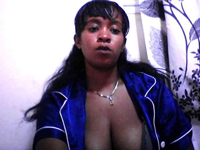 silviaLaBombe webcam