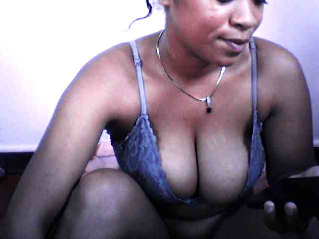 silviaLaBombe webcam