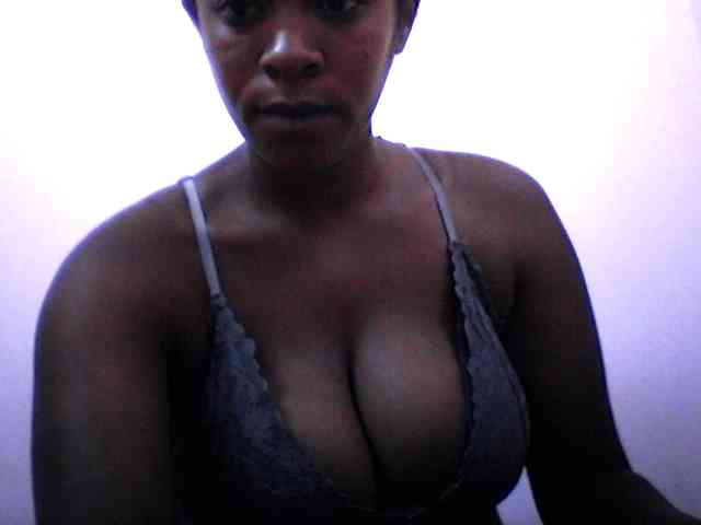 silviaLaBombe webcam