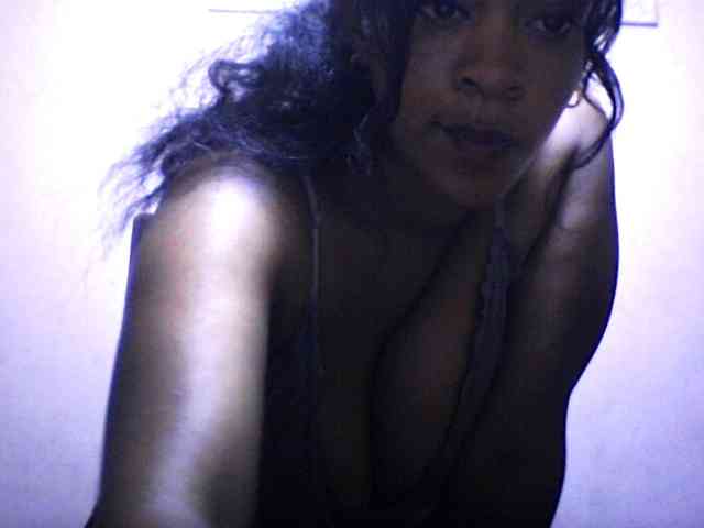 silviaLaBombe silviaLaBombe