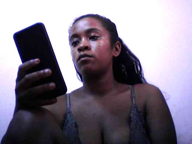 silviaLaBombe silviaLaBombe