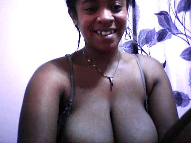 silviaLaBombe webcam