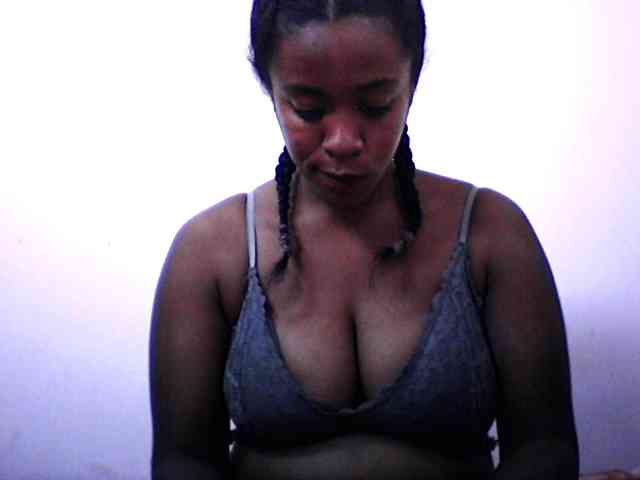 silviaLaBombe webcam