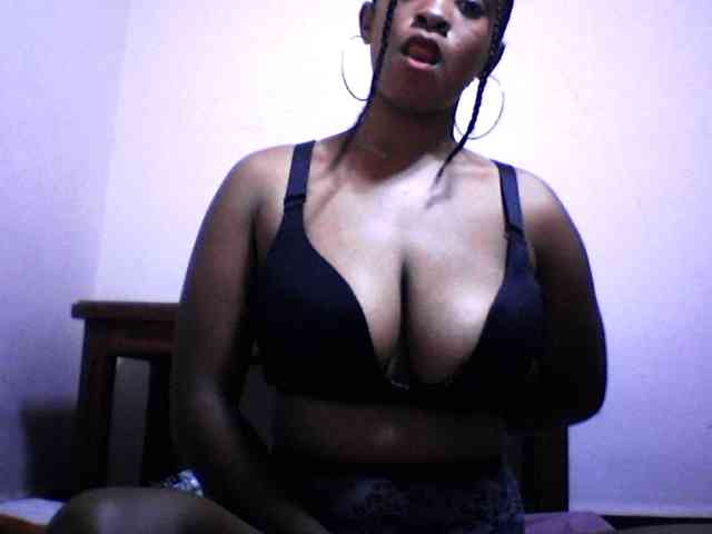 silviaLaBombe webcam
