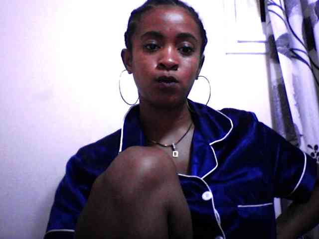 silviaLaBombe Live Webcam on BongaCams