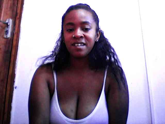 silviaLaBombe webcam
