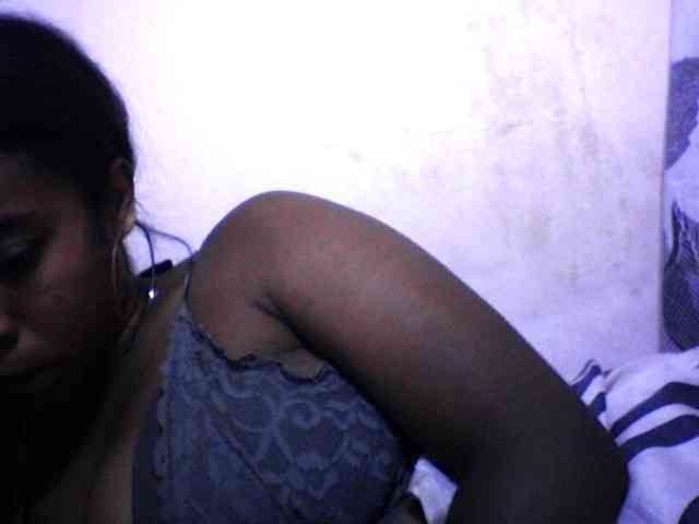 silviaLaBombe webcam