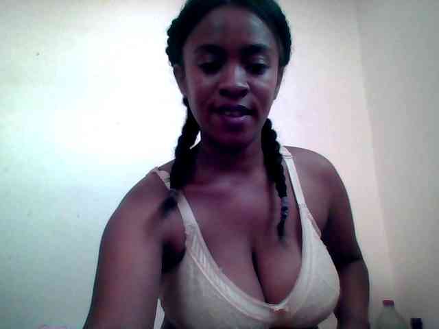 silviaLaBombe webcam