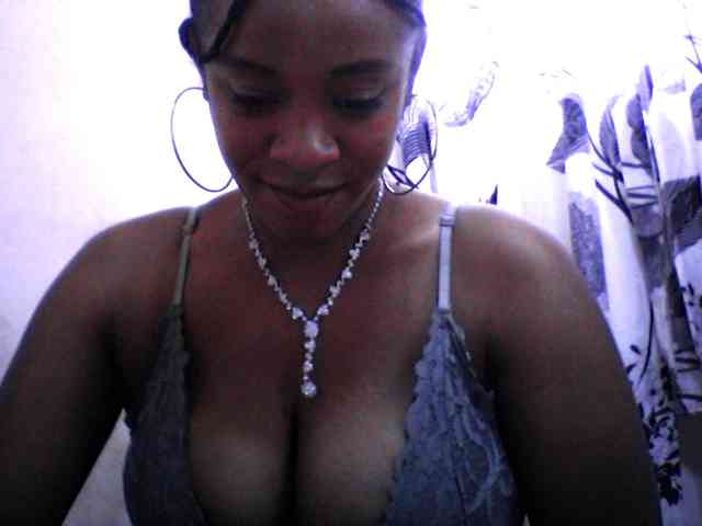 silviaLaBombe webcam