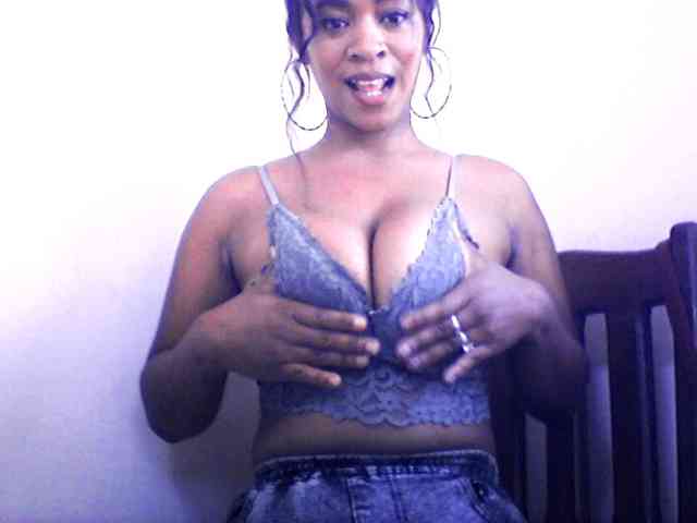 silviaLaBombe webcam