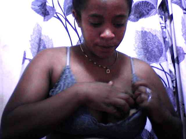 silviaLaBombe webcam