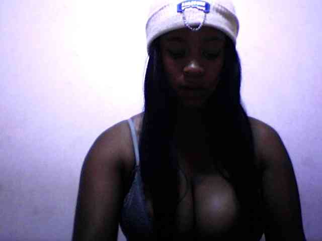 silviaLaBombe webcam