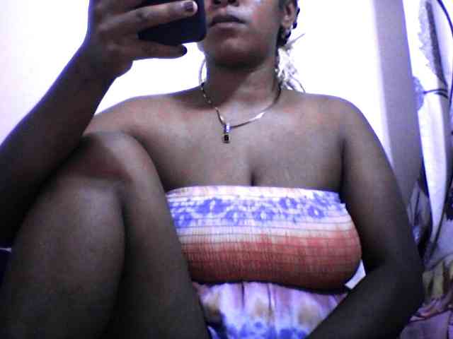 silviaLaBombe webcam