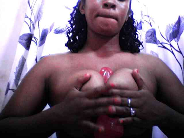 silviaLaBombe webcam