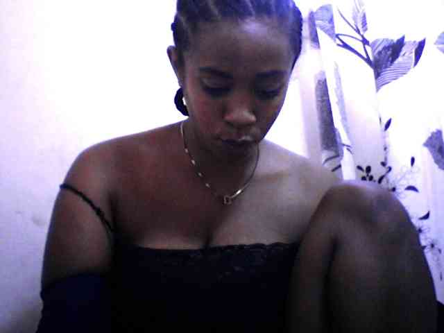 silviaLaBombe Live Webcam on BongaCams