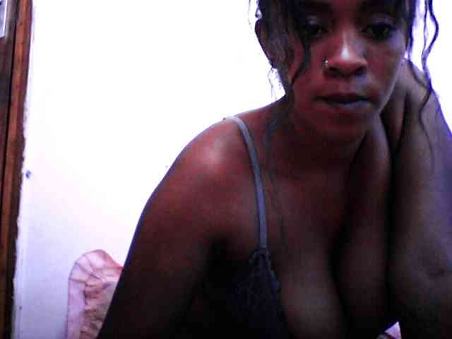 silviaLaBombe webcam