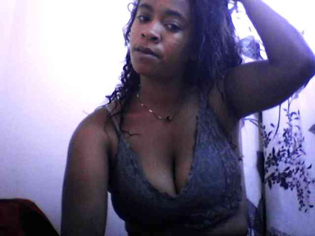 silviaLaBombe webcam