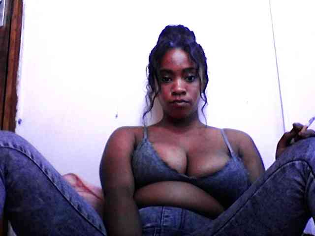 silviaLaBombe webcam