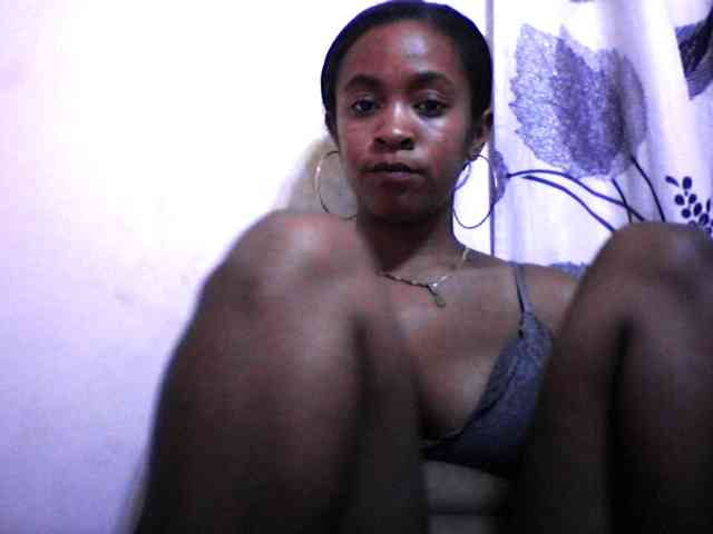 silviaLaBombe webcam