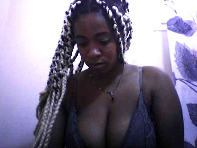 silviaLaBombe webcam