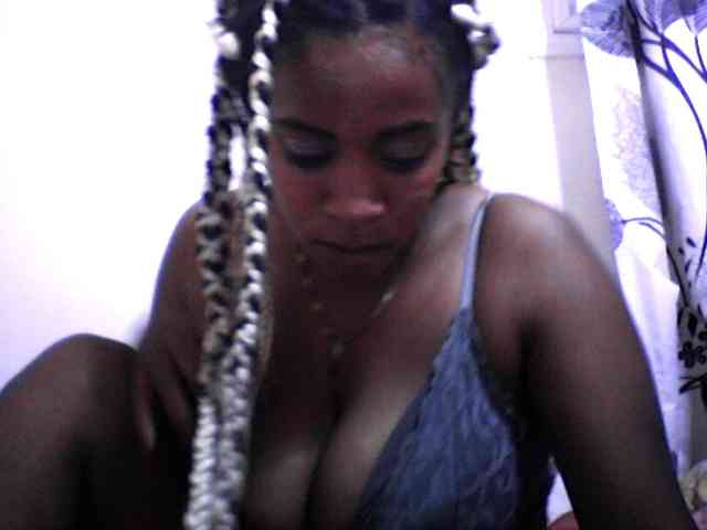 silviaLaBombe webcam