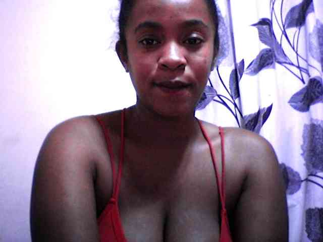 silviaLaBombe webcam