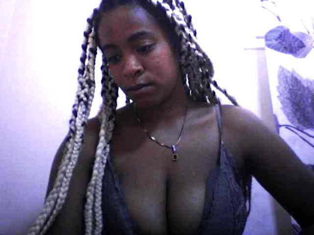 silviaLaBombe webcam