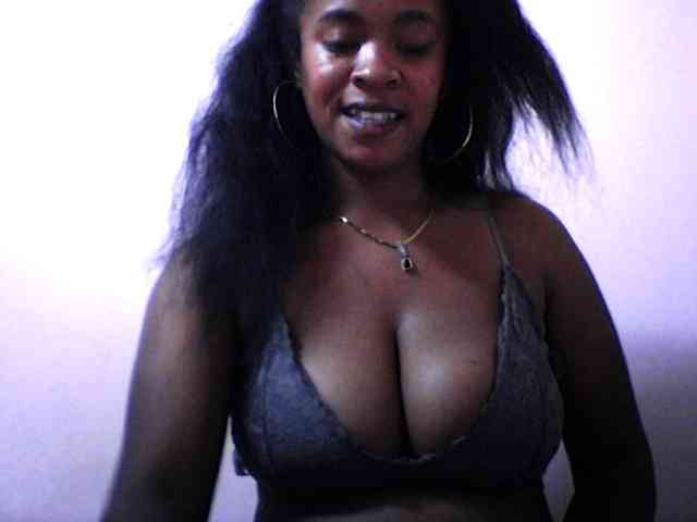 silviaLaBombe webcam