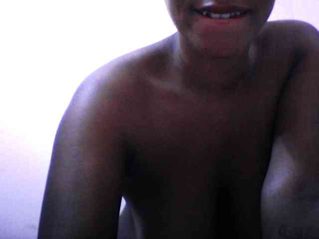 silviaLaBombe silviaLaBombe