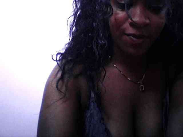 silviaLaBombe webcam