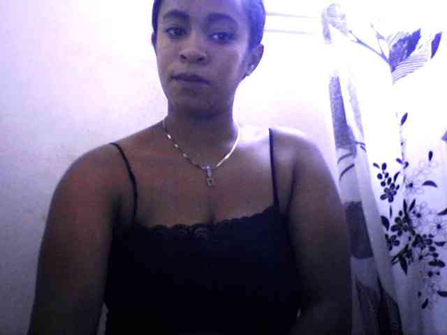 silviaLaBombe Live Webcam on BongaCams